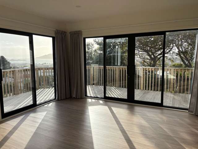 Modern 3-Bedroom Home with Sea Views – Warm, Sunny