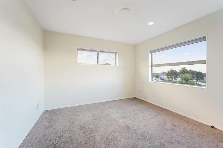 240 Sturges Road Henderson_12