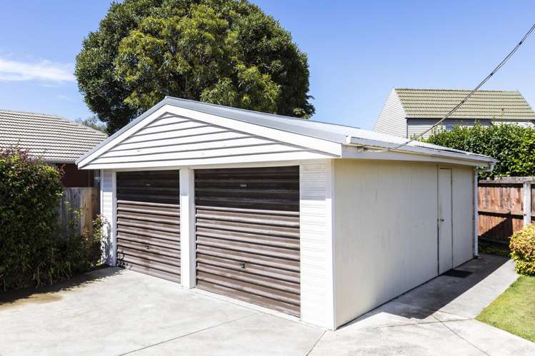 6 Rochford Place Bryndwr_20