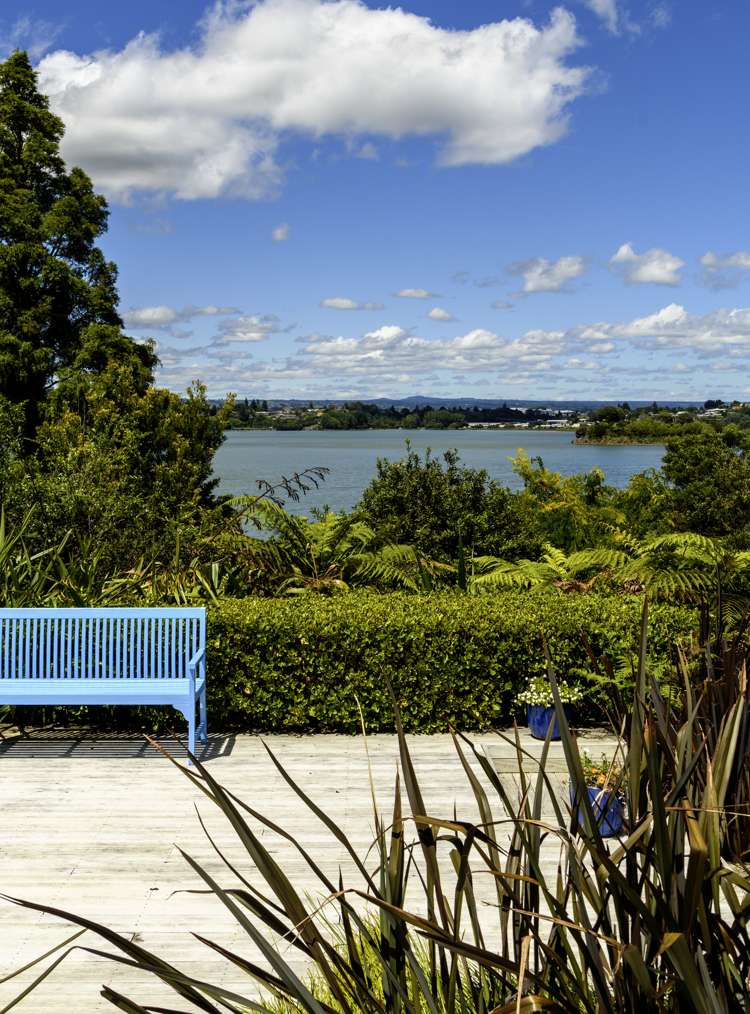 15 Roderick Street Otumoetai_24