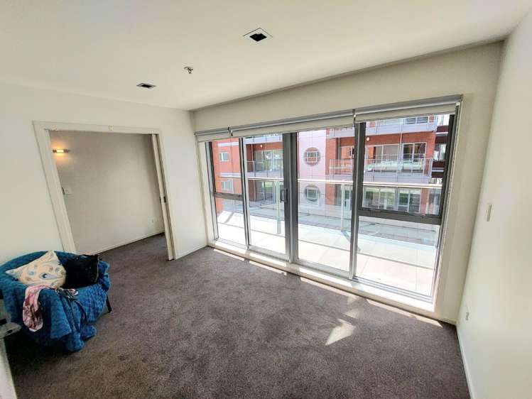 225/4 Wagener Place Mount Albert_2