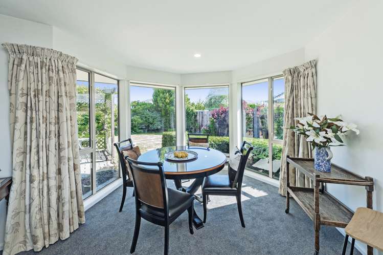 85 Pages Road Allenton_8