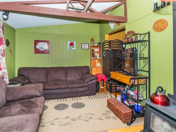 608 Woodbury Road Geraldine_9