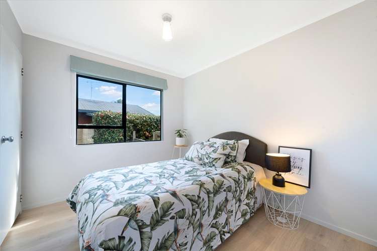 3/28 Lakeside Drive Orewa_10
