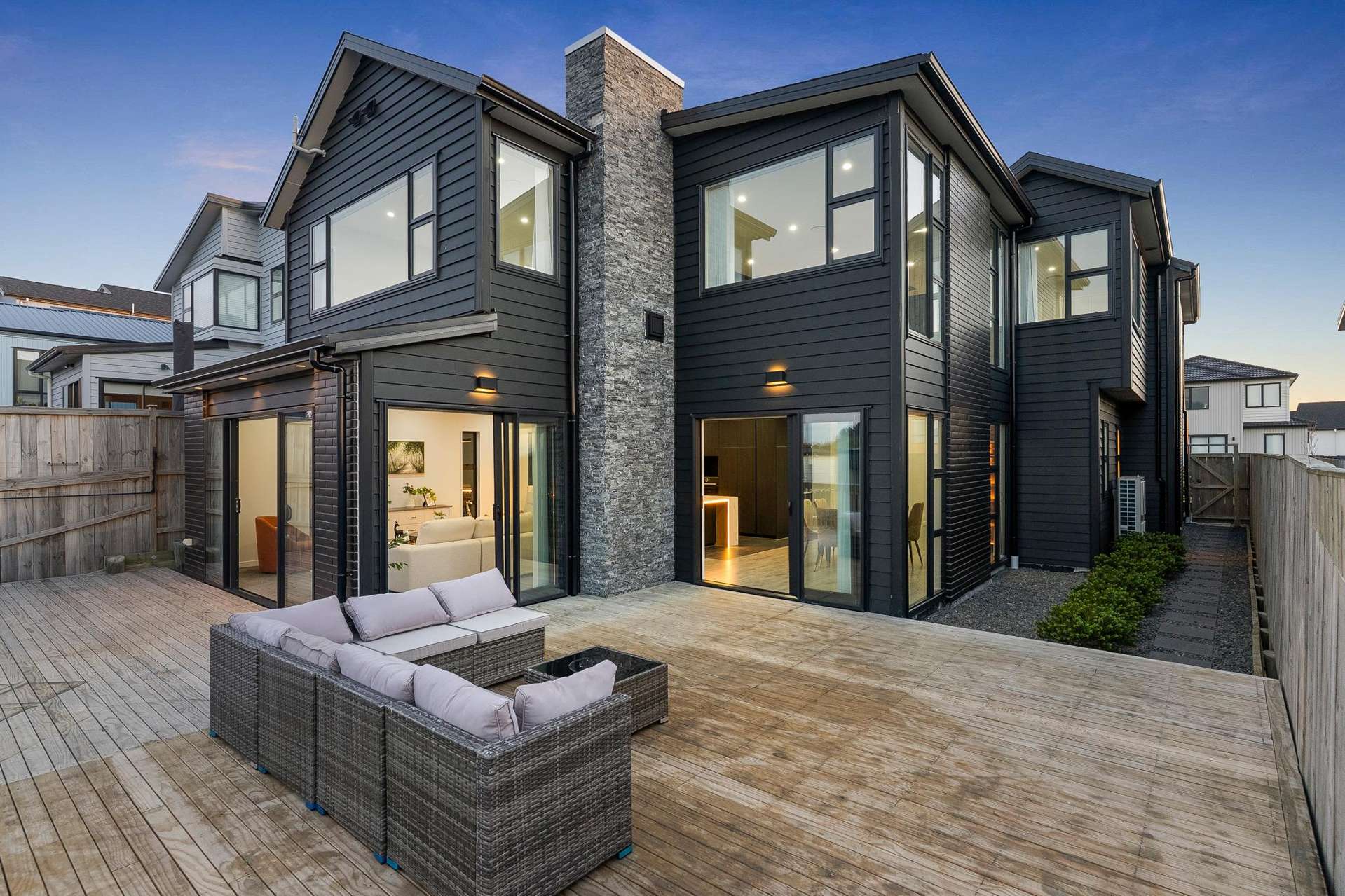 79 Michael Bosher Way Flat Bush_0