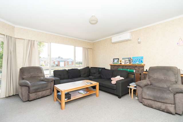 24 Southsea Crescent Silverdale_3