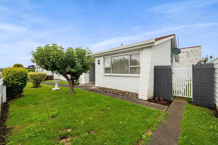 1 & 3 Surrey Street Hawera_19