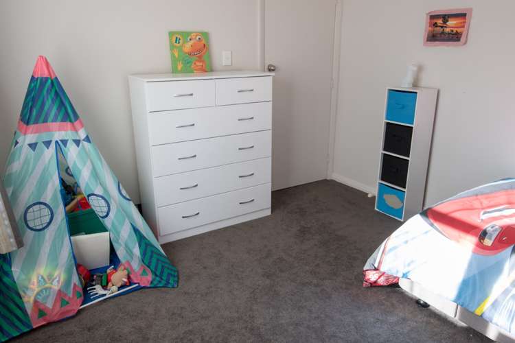 37 Mason Street New Lynn_22