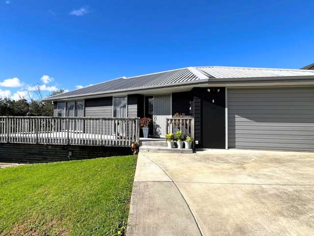 Sunny Home in Morningside