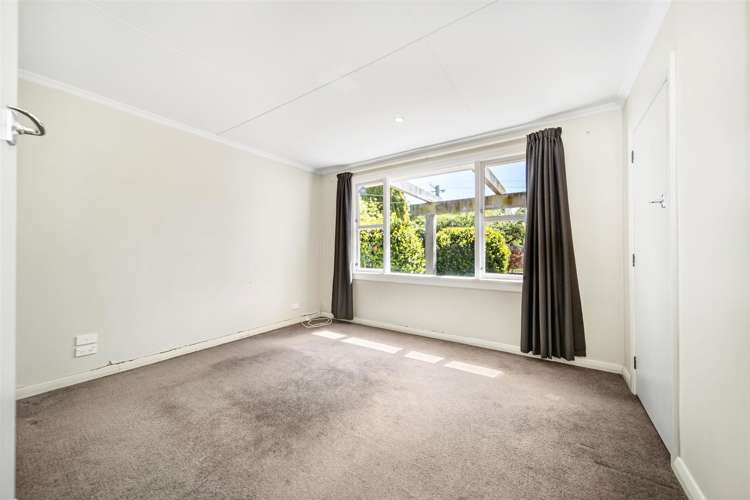 16 Reid Avenue Luggate_12