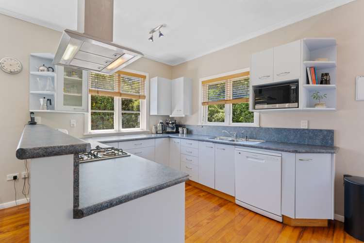 14 Cecil Road Tawa_22