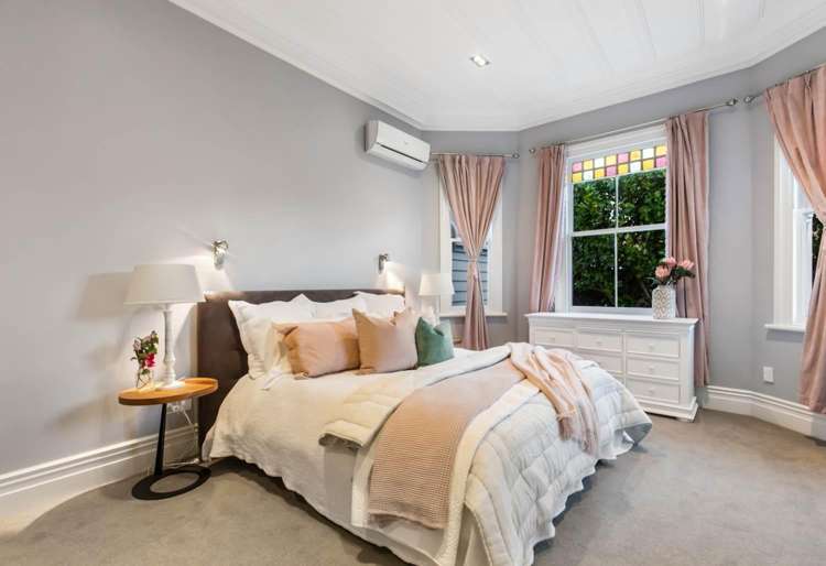 16 Cornwall Park Avenue Epsom_15