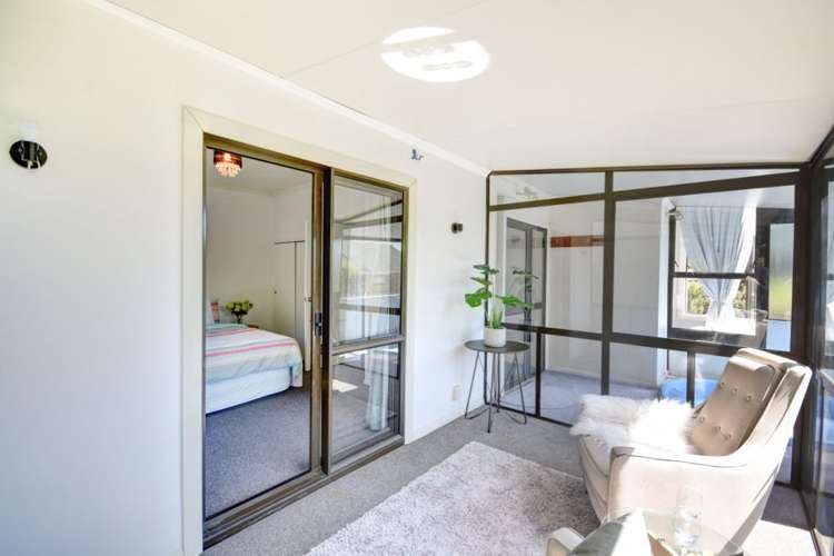 6 Rennie Street Green Island_24