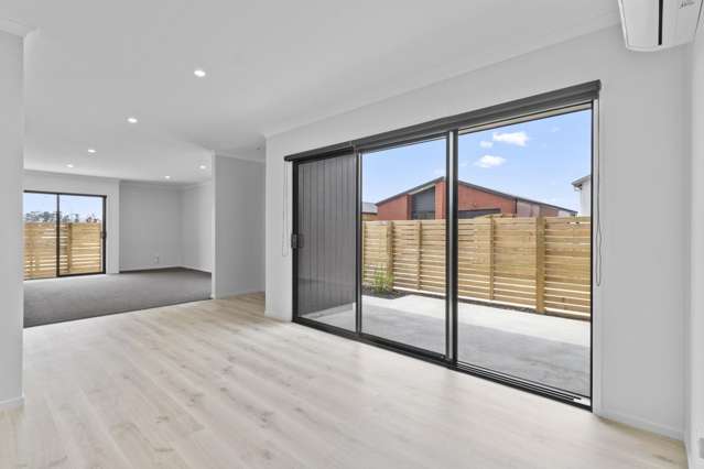 19 Rongo Close 11329_3