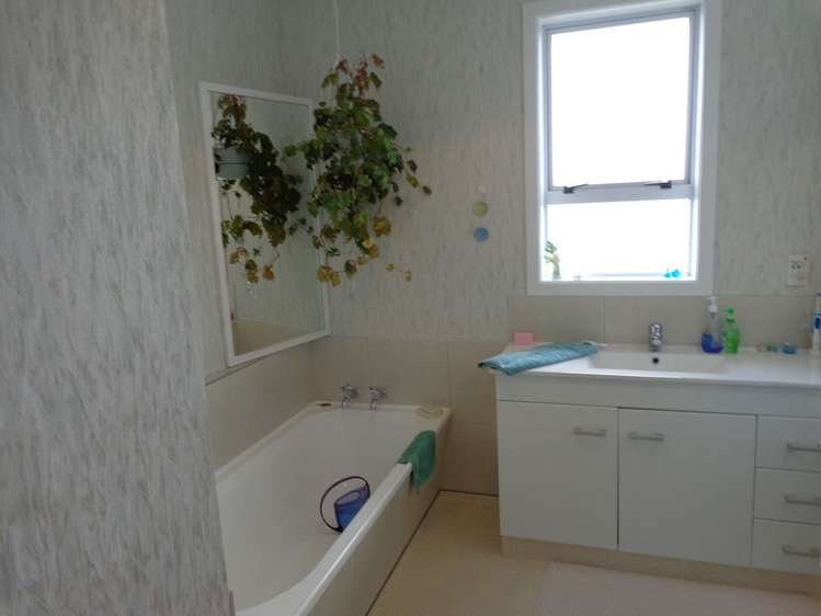 15 Edinburgh Place Balclutha_15