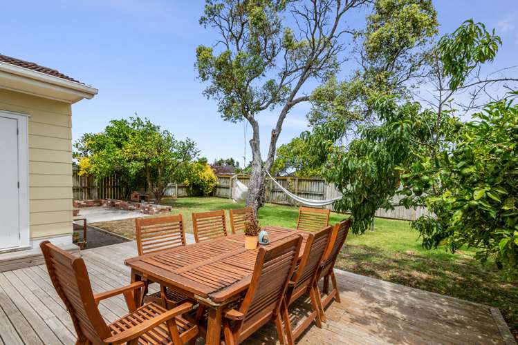 38 Lavinia Crescent Mangere East_16