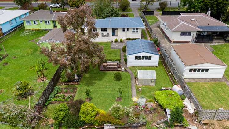 64 South Road Kaitaia_16