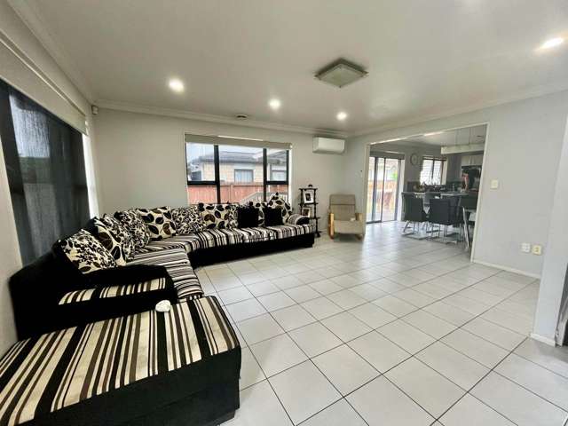 2/125 Russell Road Manurewa_2