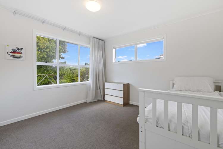 54 Wellesley Road Mangere Bridge_10