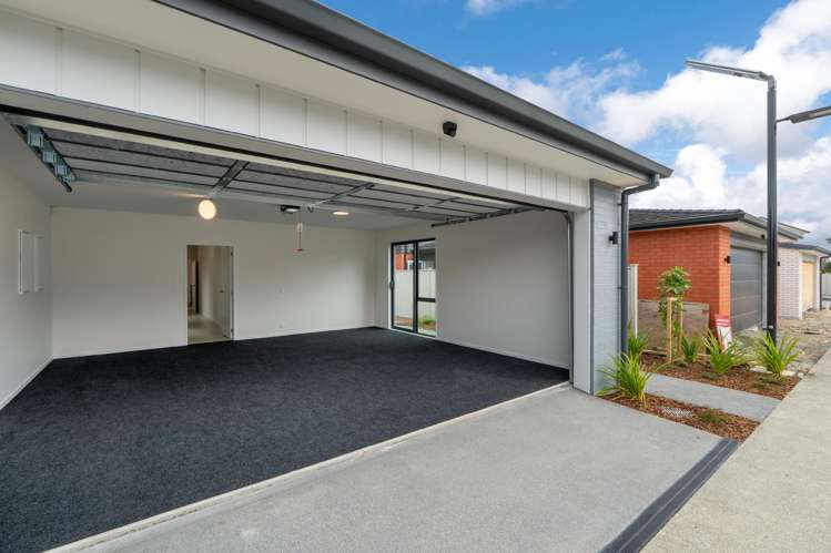 121 Waituarua Drive Conifer Grove_22