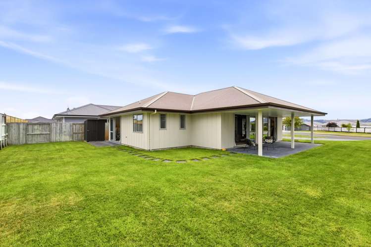 3 Roto Close Wharewaka_14