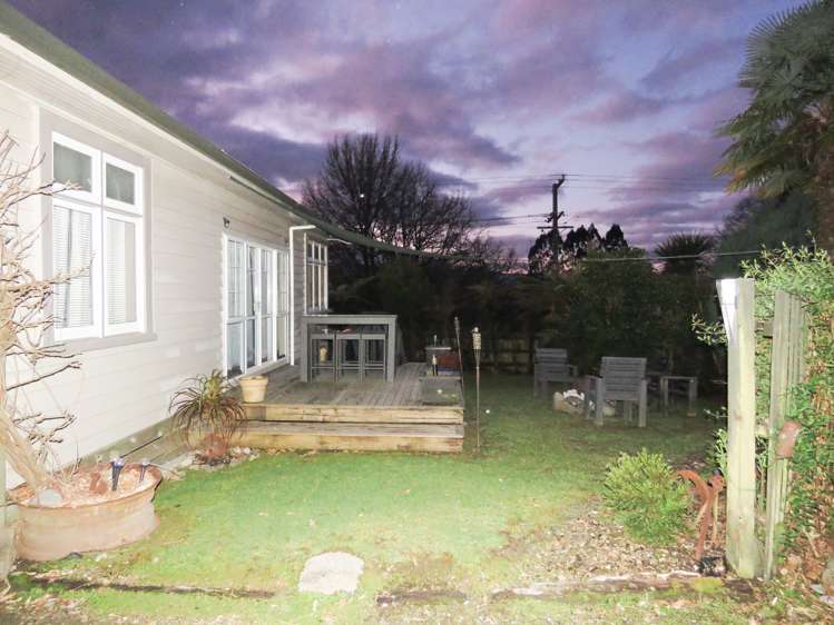 15 Grey Road Reefton_22