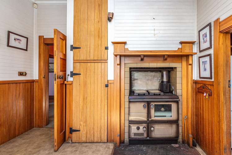 112 Great North Road Otamatea_12