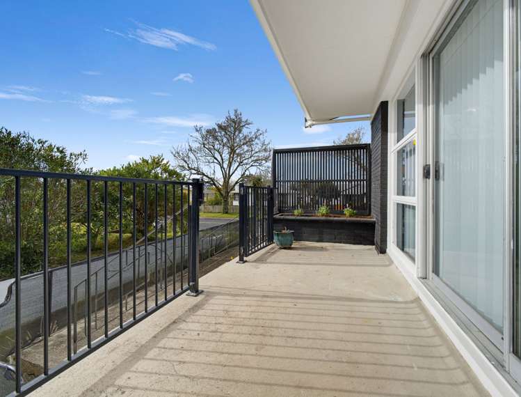 50 Pandora Ave Sunnybrook_17