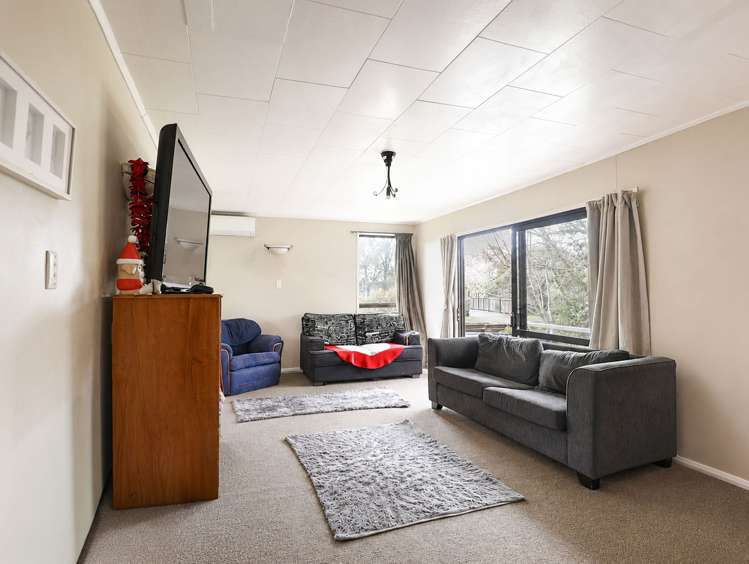 6 Luke Place Fairy Springs_13