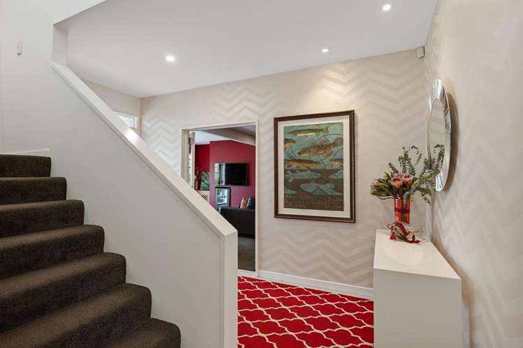 23 and 23A Balmoral Lane Redcliffs_24