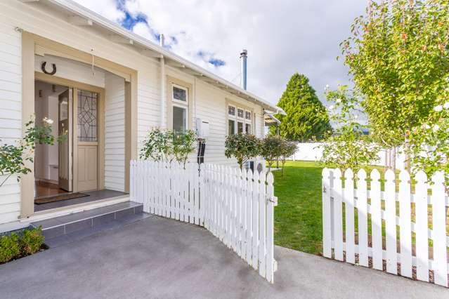 388 Fergusson Drive Heretaunga_1