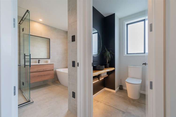 6 Ralph Moir Drive Te Anau_16