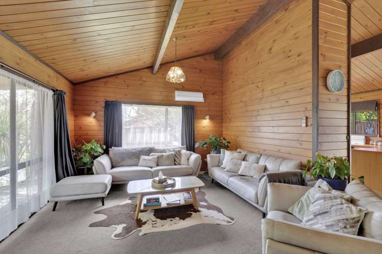 5 Marlowe Drive Leamington_23