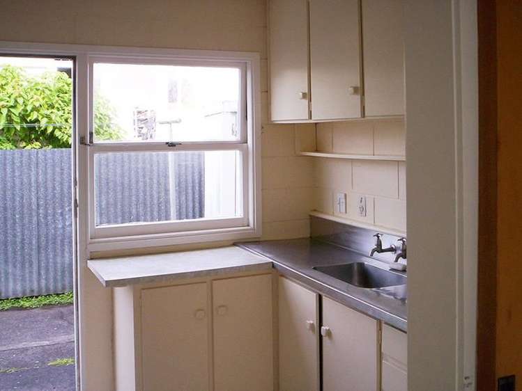 2/9 Armadale Road Remuera_3