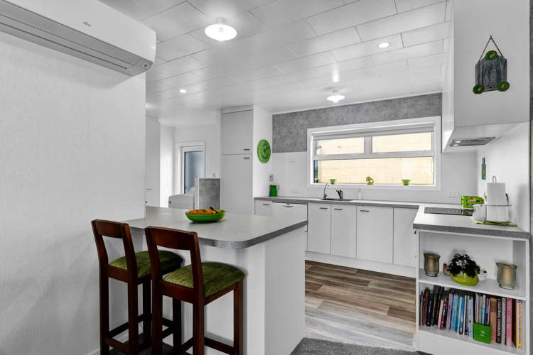 61 Murray Avenue Hawera_6