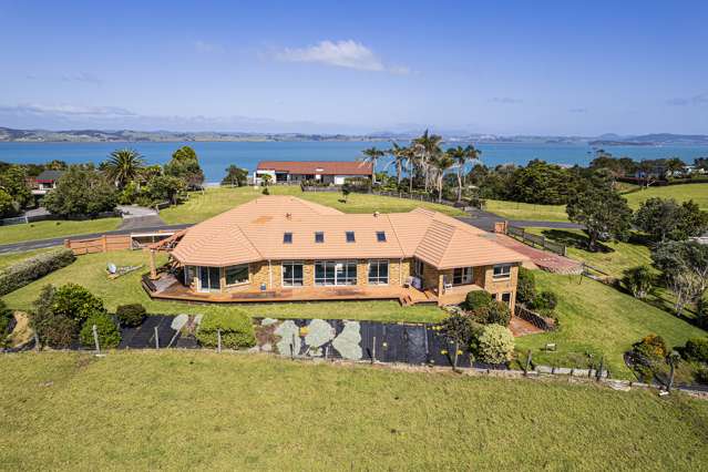 27 Headland Farm Park Tamaterau_3