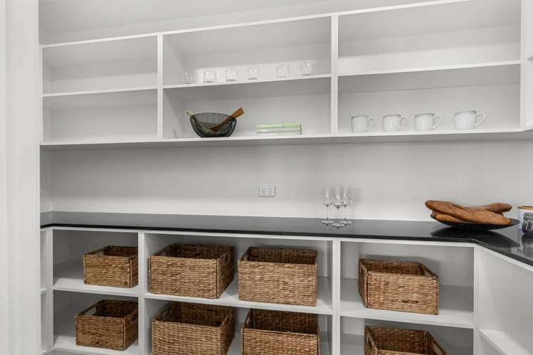 50 Hawken Road 11608_7