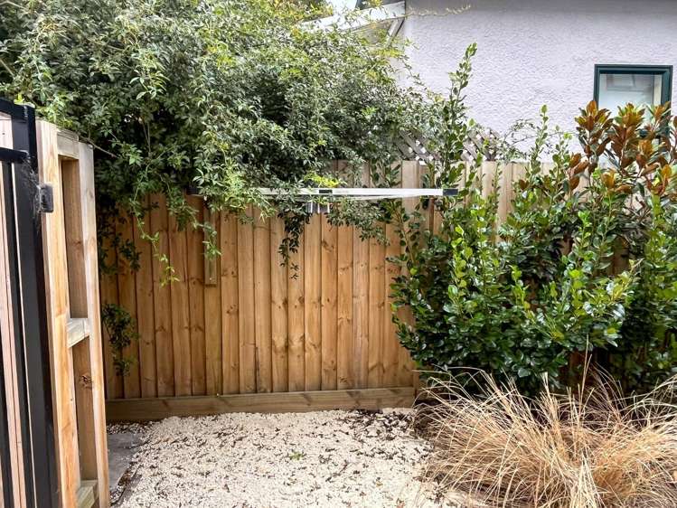 2/16 Devon Street Sydenham_12