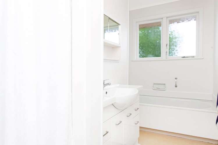 2/3 Grange Road Mount Eden_9