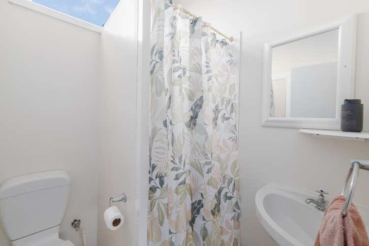 42 Cresswell Avenue Burwood_8