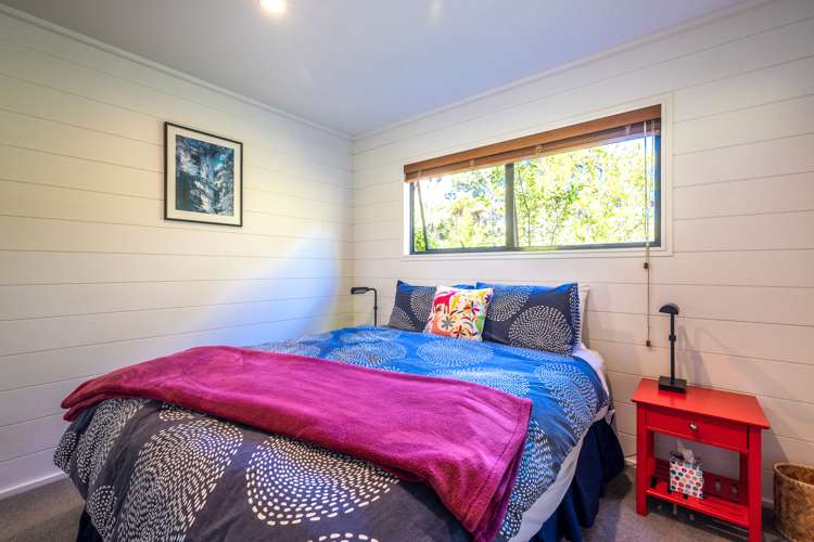 26 Te Toki Road Ostend_31