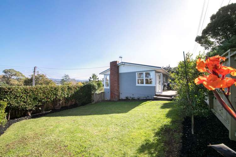9 Atkinson Road Titirangi_10