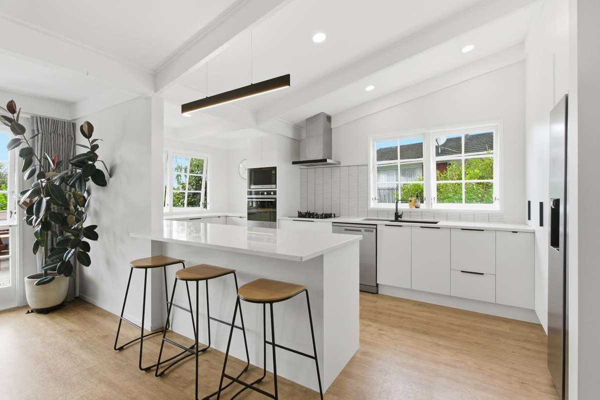 17 Elizabeth Avenue_3