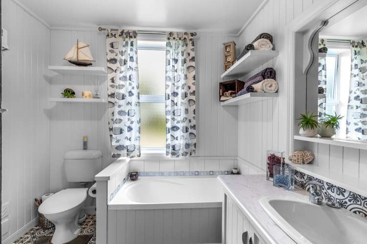 155 Tussock Creek Grove Bush Road Winton Surrounds_16