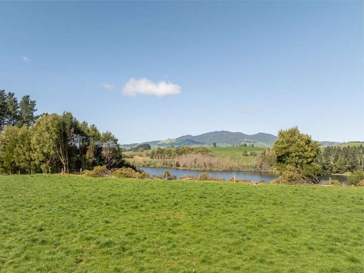 11A Amber Lane Karapiro_9