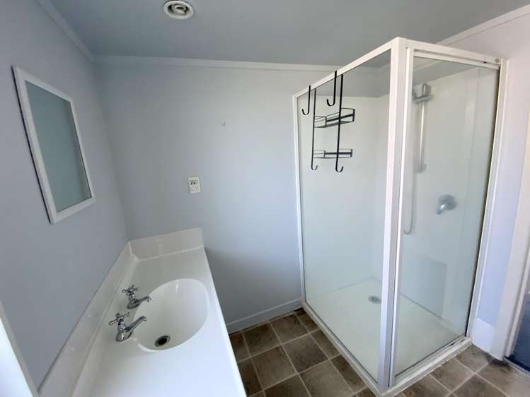 380 Te Atatu Road Te Atatu Peninsula_12