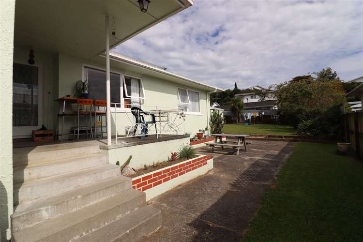 36 Churchill Avenue Richmond_16