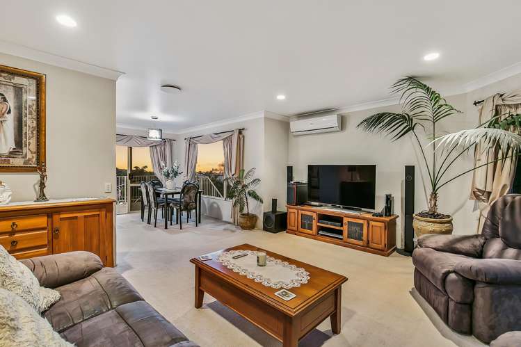 1/49 Ribbonwood Crescent Goodwood Heights_11