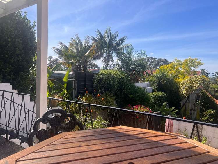3/30 Curran Street Herne Bay_1