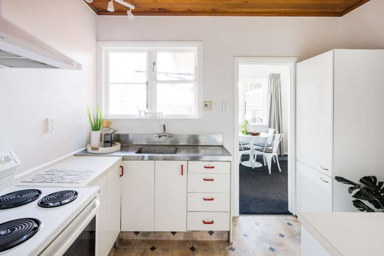 111 Macfarlane Street Hamilton East_8